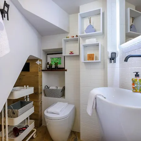 Casalino Galassi 4&2 By Marche Sarnano