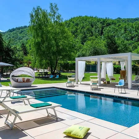 Villa Casalino Galassi 4&2 By Marche