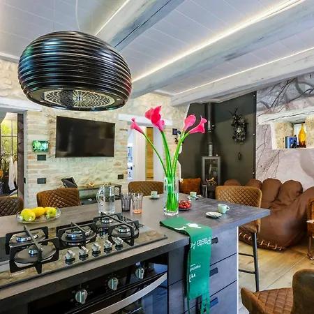 Villa Casalino Galassi 4&2 By Marche Sarnano