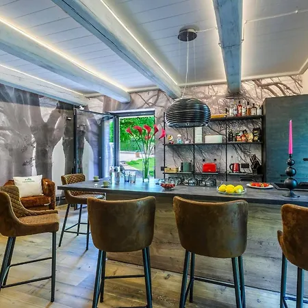 Villa Casalino Galassi 4&2 By Marche *